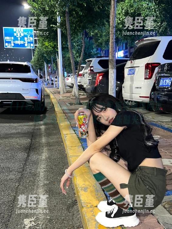 17吃瓜视频网助你找到最热网页，畅享吃瓜视频带来的快乐时光！
