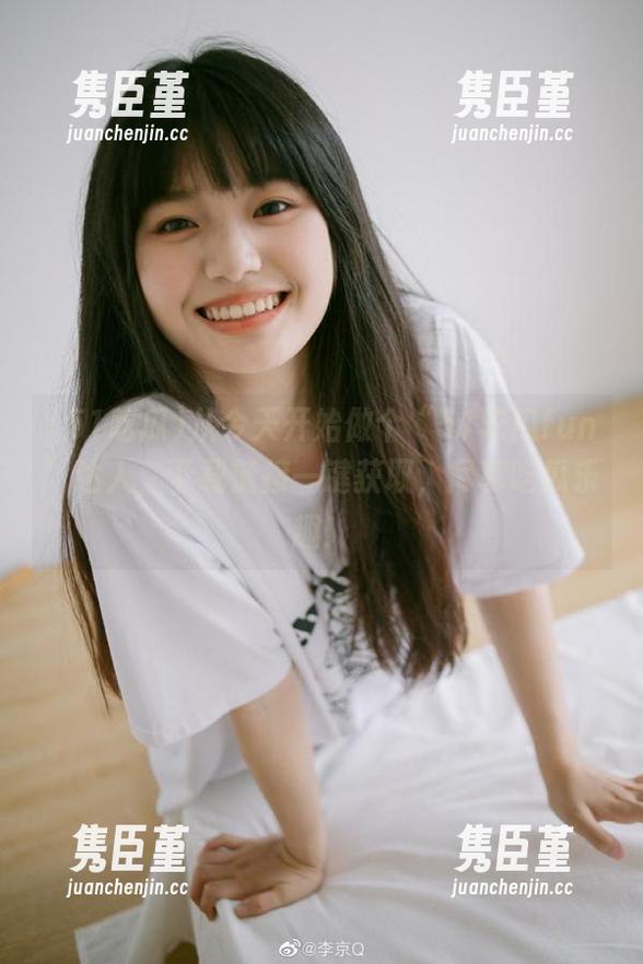 从今天开始做个“51吃瓜fun”达人，下载链接一键获取，尽享吃瓜乐趣！