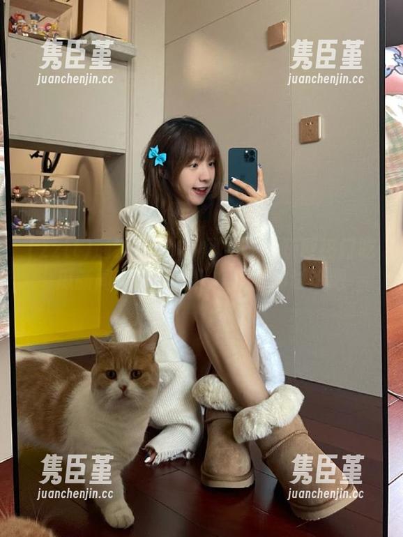 通过zztt11网站在线获取热门吃瓜新闻，快来加入娱乐圈的讨论吧