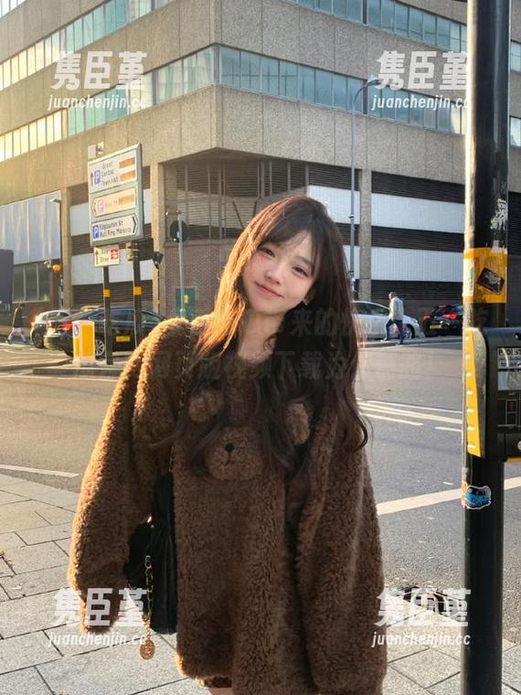 享受吃瓜带来的快乐，五一吃瓜官网网页版视频下载为你铺路！