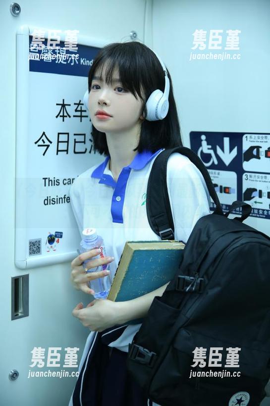 今日吃瓜黑料网最新资源盘点：不可不知的娱乐圈内幕