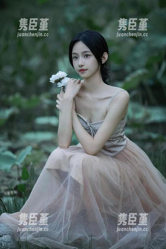 吃瓜网 今日吃瓜网发布全新吃瓜,热门大瓜入口随时等待,为少女们奉上惊喜!