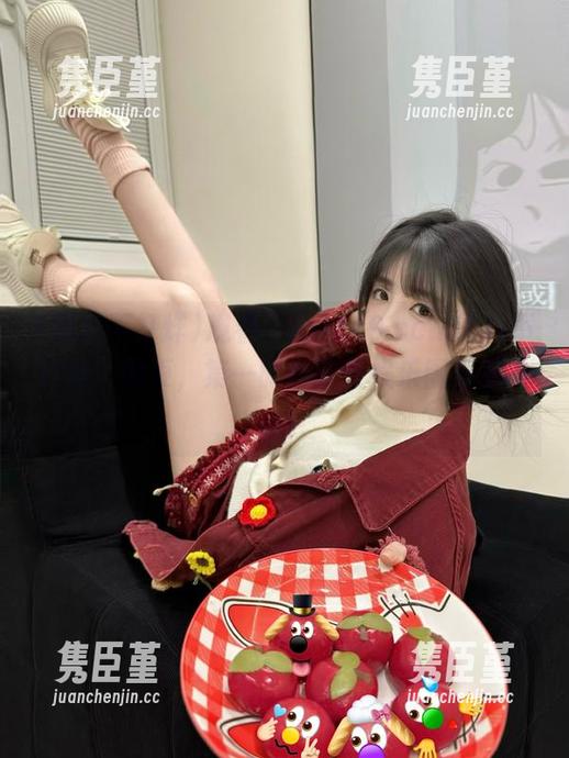 观看“zztt49.ccm黑料不打烊”网页，第一时间获取娱乐圈黑料动态！