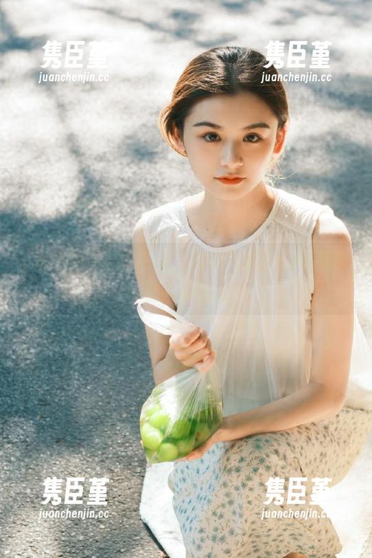 追踪热点，黑料网最新在线看明星八卦动态