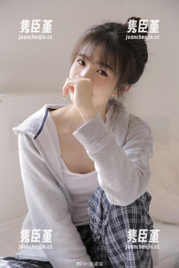 黑网料最新更新发布：免费畅游动漫游戏，吃瓜无极限！